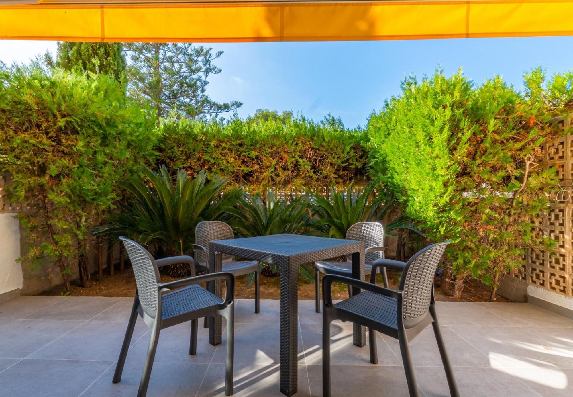 Apartamento Ponent 8 Cala Ratjada  Exteriör bild